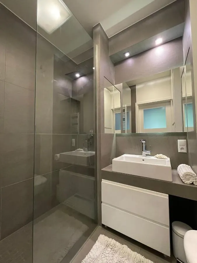 Your Oak Nest Krakow Apartment